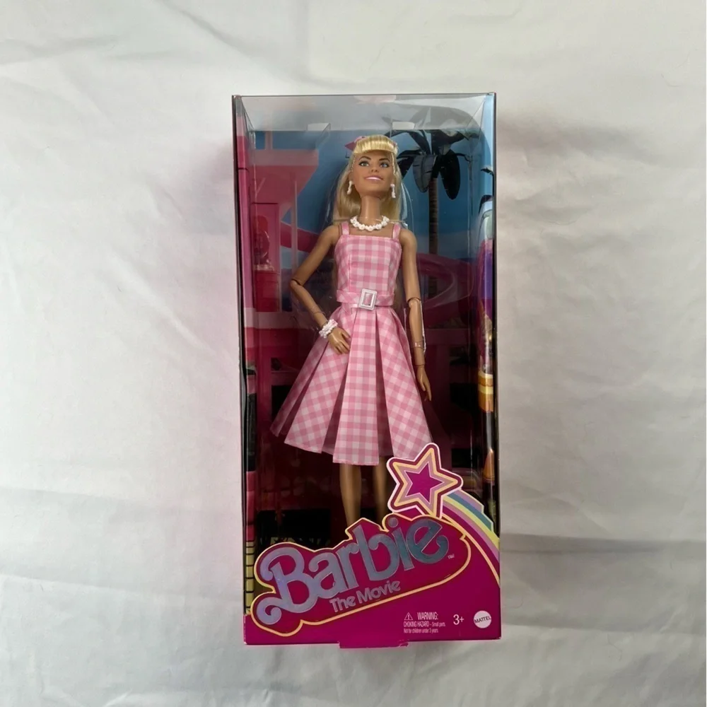 Barbie-The Movie Doll-Margot Robbie as Barbie-Pink Gingham Dress - HPJ96 NWT